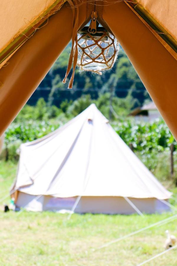 Luna Rock Glamping Brezoi - Blue Scai Hotel Ngoại thất bức ảnh