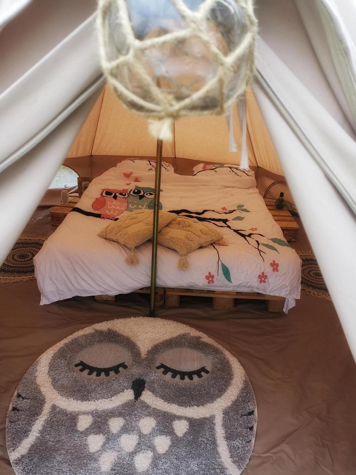 Luna Rock Glamping Brezoi - Blue Scai Ngoại thất bức ảnh